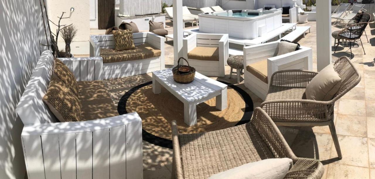 Chichouse Hotel Monopoli Exterior photo